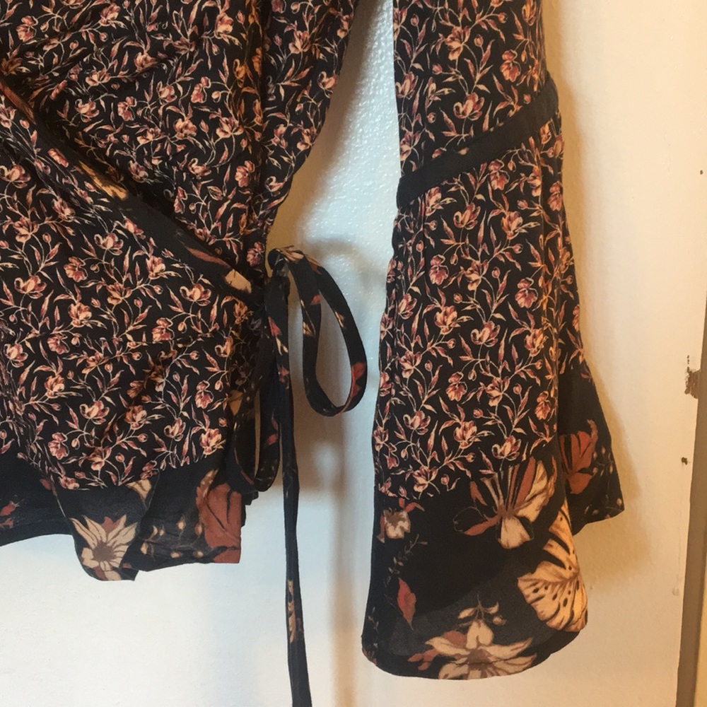 Faherty Wrap Blouse - image 3